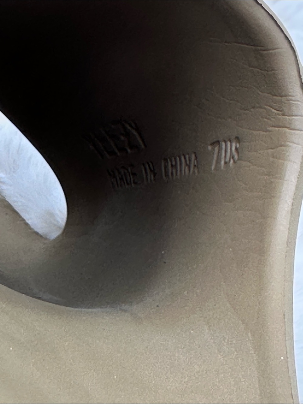 Adidas Yeezy Slide Pure Mens Size 7 Slip On Sandals - Picture 11 of 11